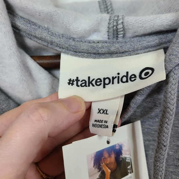 NWT TakePride Everyone Welcome Pullover Hoodie - Picture 4 of 5